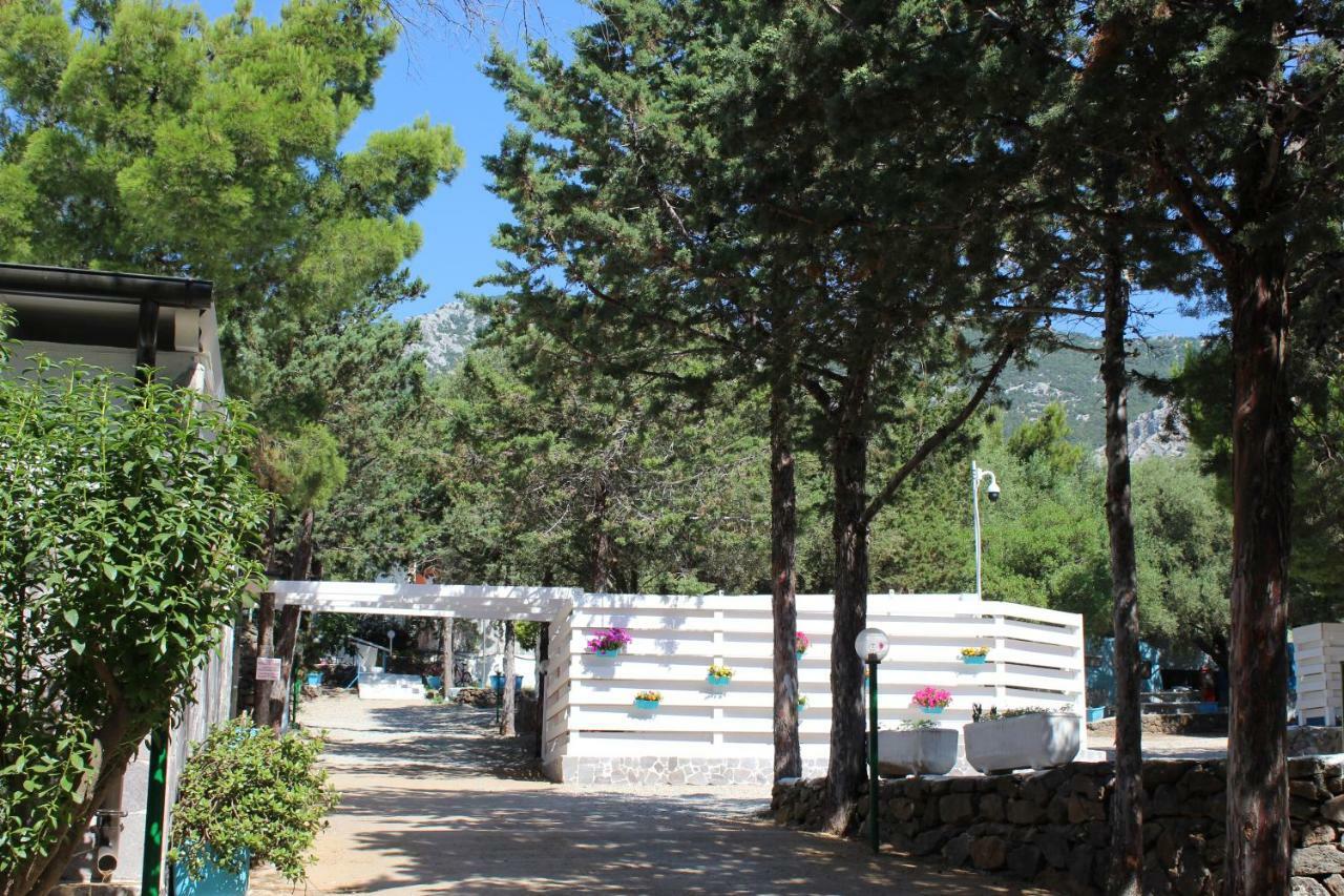 Camping Car Palmasera Cala Gonone Bagian luar foto